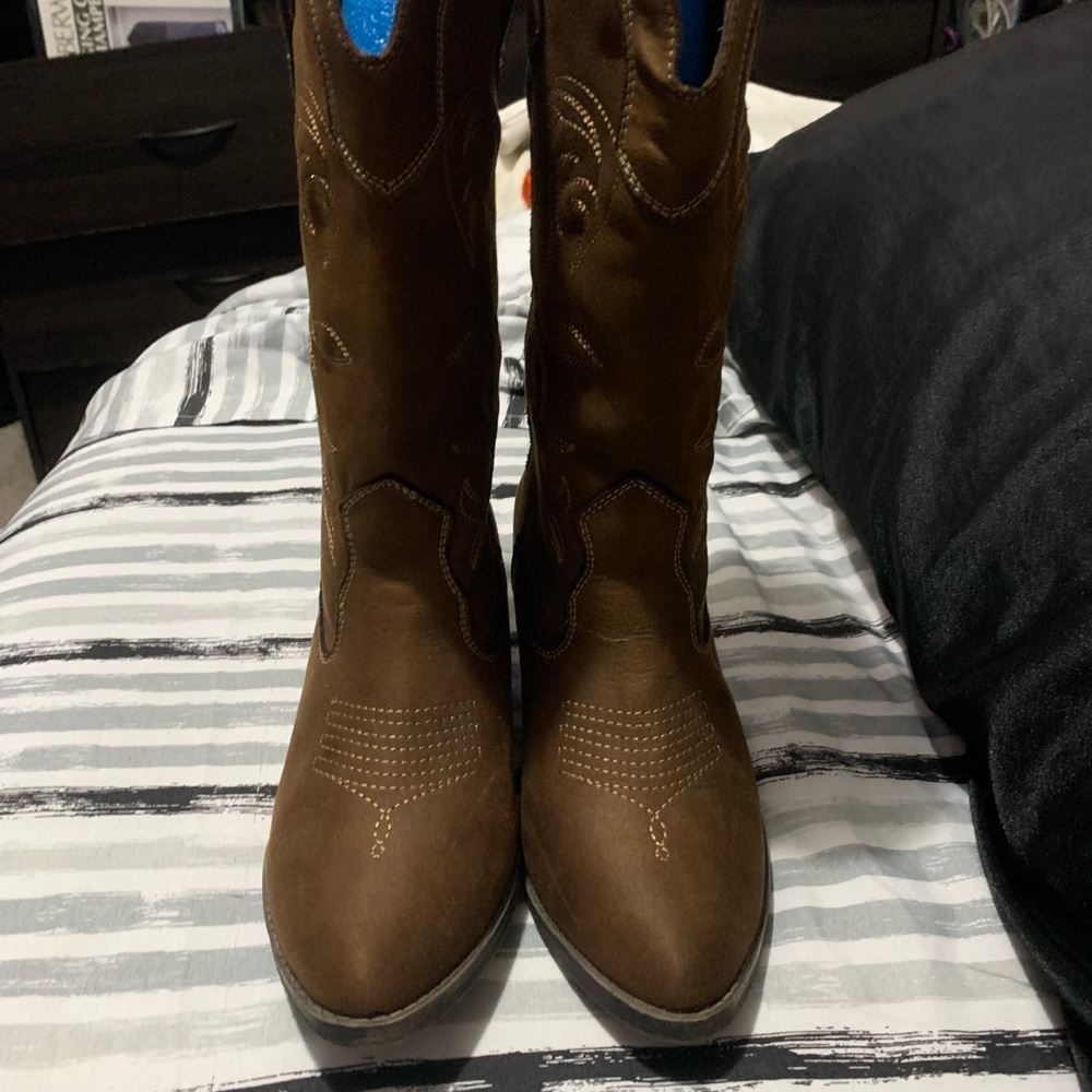 Rampage Brown Western Boots